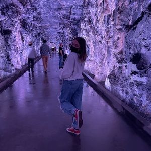 Meet your Posher, Danika